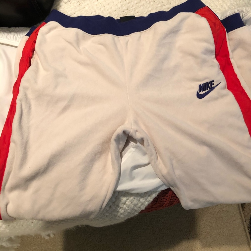 Men’s Vintage Nike Joggers